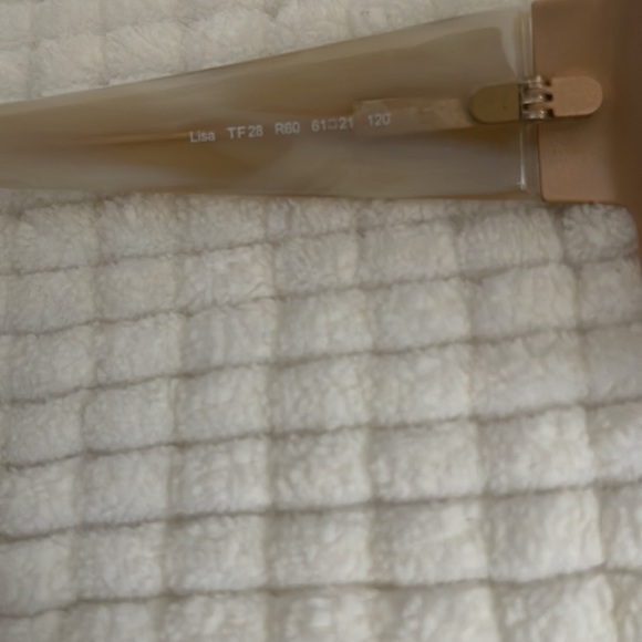 NEW Tom Ford Lisa sunglasses - Picture 5 of 8